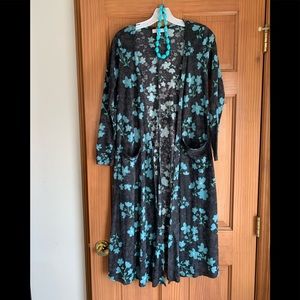 Lularoe Sarah and matching bead necklace